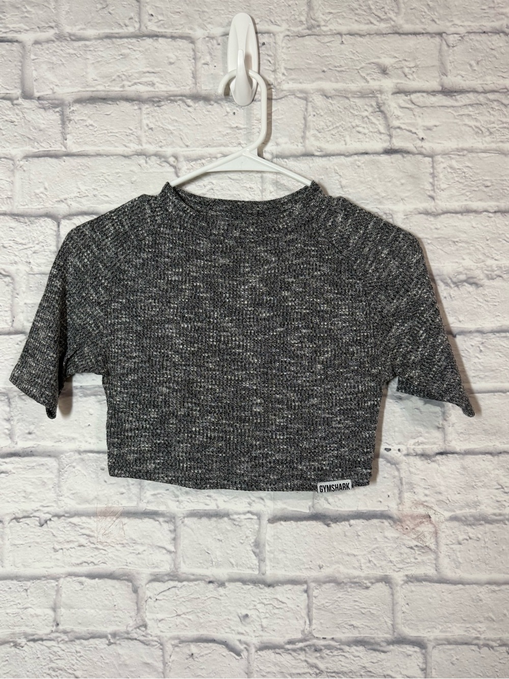 Gymshark Heathered Charcoal Short Sleeve Crop Top, Small
